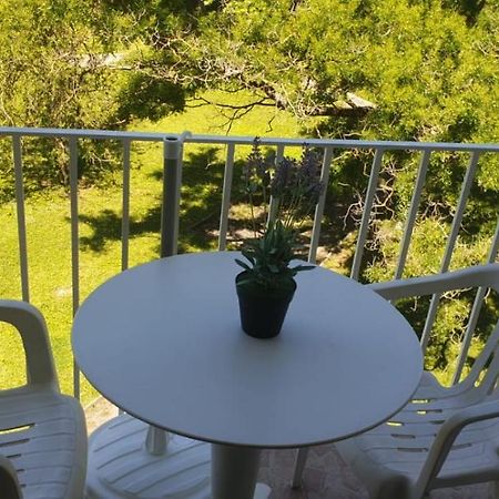 Studio Lou Paradou Residence Le Provence Greoux-les-Bains Bagian luar foto